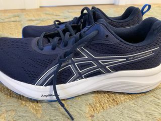 Zapatillas Asics Azul y Blanco