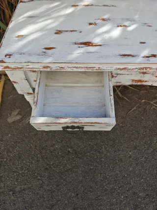 Escritorio blanco decapado madera