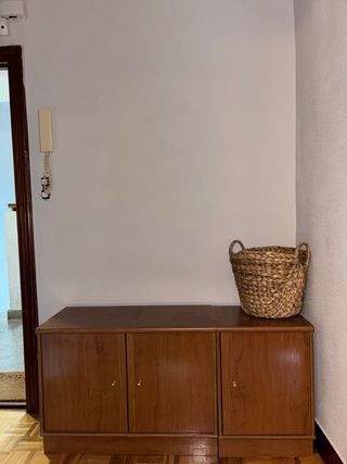 Mueble de entrada de madera