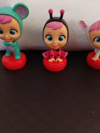 Lote 4 Figuras Bebés Llorones