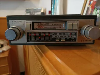 Radio Coche Sanyo Vintage Cassette