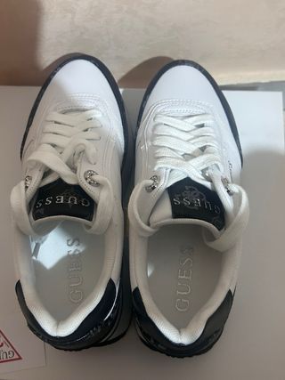 Scarpe Guess Donna Bianche e Nere