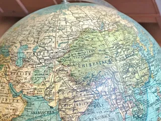 Globo terráqueo antiguo Columbus años 30