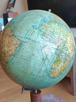 Globo terráqueo antiguo Columbus años 30