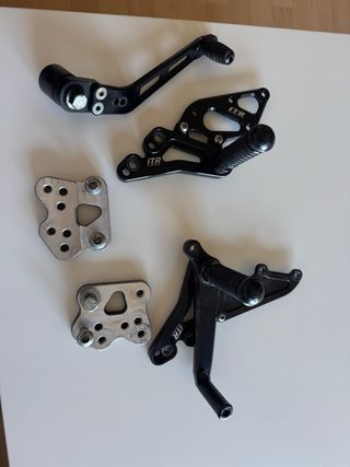 Estriberas ITR Suzuki GSXR 600 K10