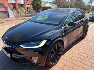 Tesla Model X 2018