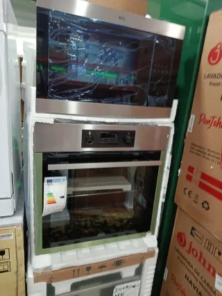 Horno Microondas AEG