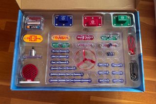 Electrocefa 100 Circuitos Electrónicos