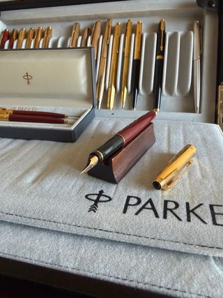 Set Penna e Penna a Sfera Parker 75 Custom Laque Rosso