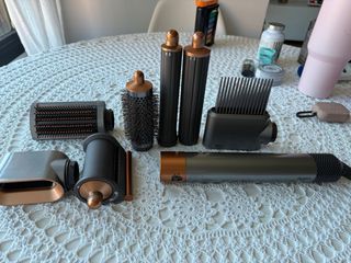 Dyson Airwrap Complete Long. Sin casi uso!