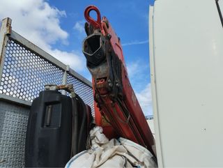 VOLVO FM 12 340 CON GRUA