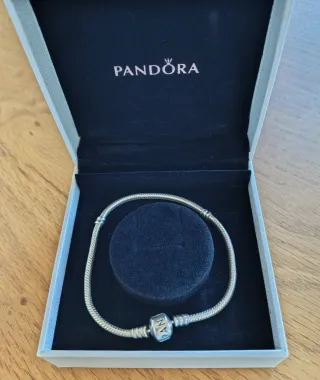 Bracciale Pandora Moments Argento 925