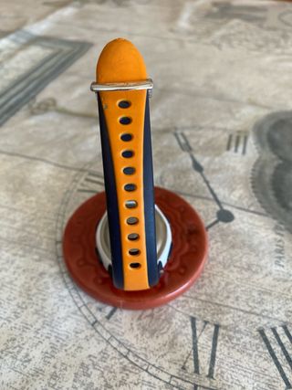 Reloj deportivo Kalanj naranja y negro