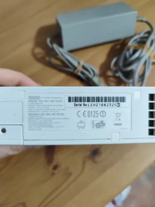 Nintendo Wii Blanca + Cable Alimentación