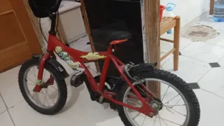 Bicicleta infantil Cars