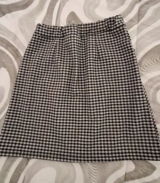 Gonna quadri nera/bianca con zip