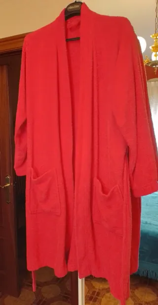 Albornoz Rojo Talla M