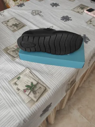 Zapato ortopédico negro