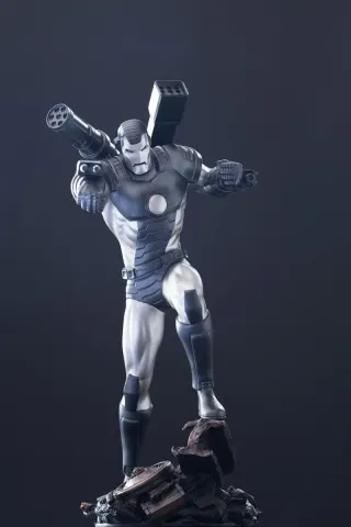 Figura War Machine Bowen Designs