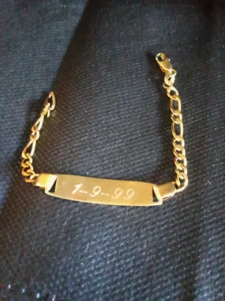 Esclava bebé (no es oro)