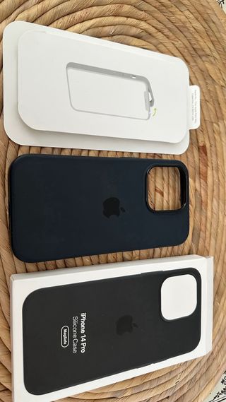 Funda iPhone 14 Pro Negro Medianoche