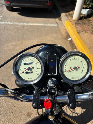 Yamaha SR250 2002 con 22.500 kilometros e ITV