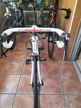 Bicicleta de carretera Trek