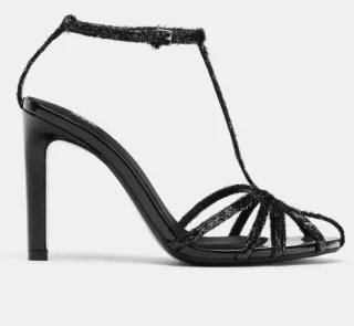 Sandalia tacón negro