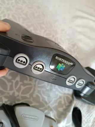 Nintendo 64. Buen estado Artículo retro.