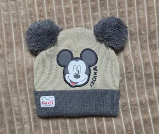 Gorro Mickey Mouse con pompón