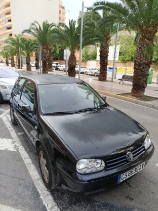 Volkswagen Golf 2000