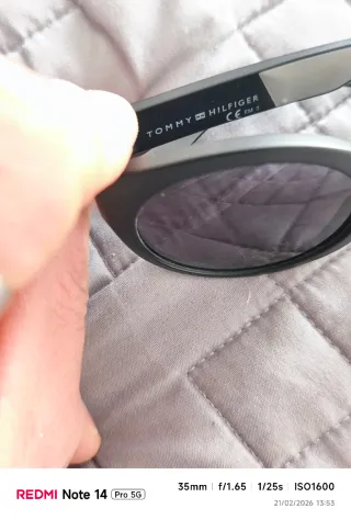 Gafas de sol Tommy Hilfiger negras