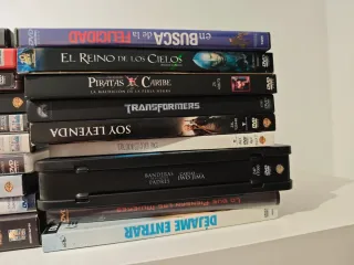 Lote 44 Películas DVD y Blu-ray (ver las 3 fotos)