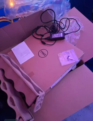 Portátil NUEVO Dell Vostro i7 1TB Geforce