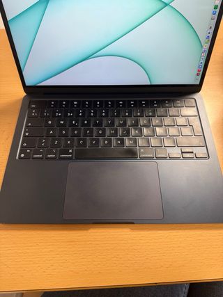 MacBook Air M2 2022 Azul Medianoche