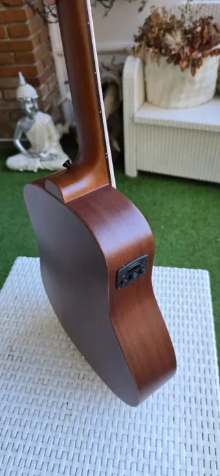 Guitarra Electroacústica Guild