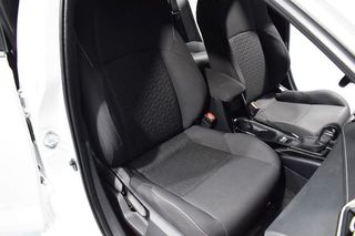 Toyota Corolla 1.8 125H ACTIVE TECH ECVT