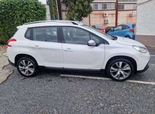 Peugeot 2008 2014 1.6 HDI