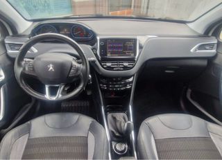 Peugeot 2008 2014 1.6 HDI