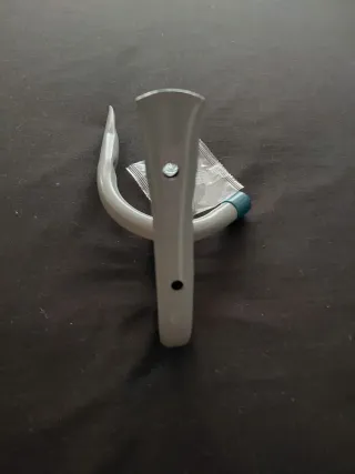 2 ganchos Pared Metal Gris y Azul