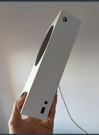 Xbox Series S + Mando + Base