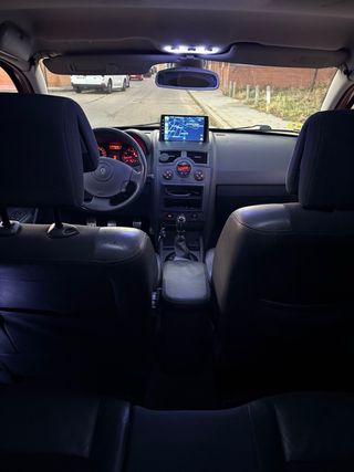 Renault Megane sports 225 cv