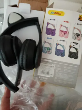 Auriculares Inalámbricos Andowl Q-EM51 RGB