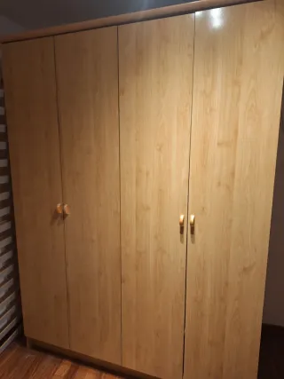 Armarios y estanterías