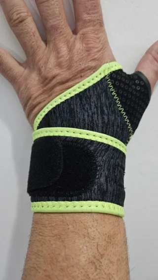 Muñequeras Neopreno con Pulgar