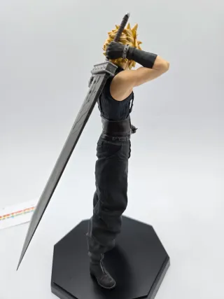 Final Fantasy VII Remake Cloud Figure Ichiban Kuji