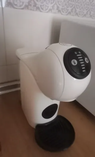 Cafetera Nescafé Dolce Gusto Blanca, no hago envío