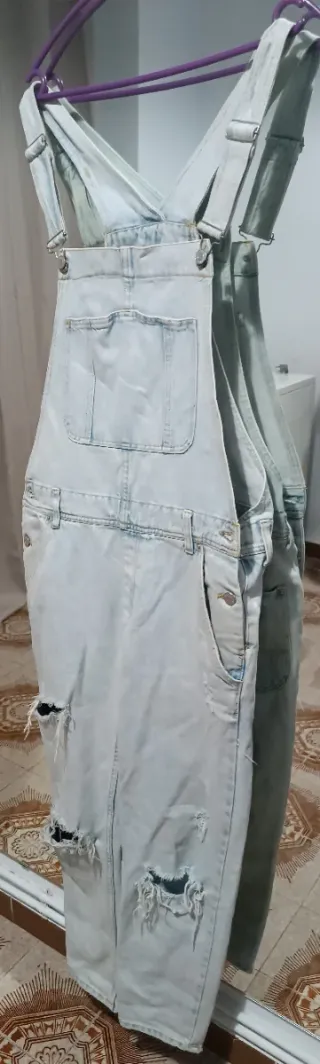 Mono Vaquero Desgastado Roto