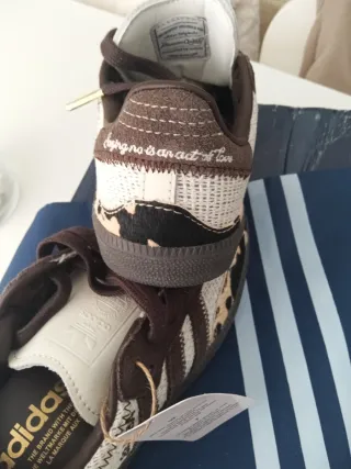 Zapatillas Adidas Mujer Beige/Marrón