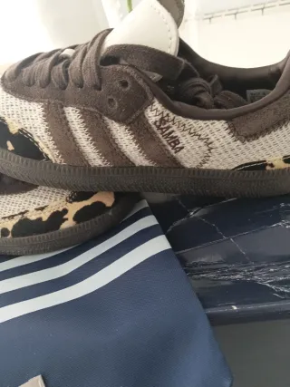 Zapatillas Adidas Mujer Beige/Marrón